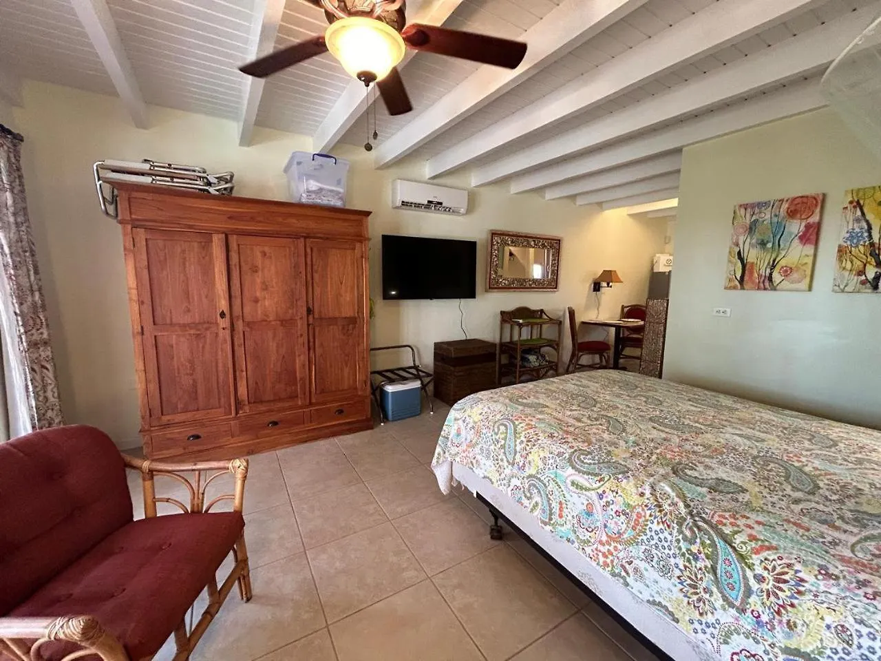 Paradera Palms Apt 1 Aruba